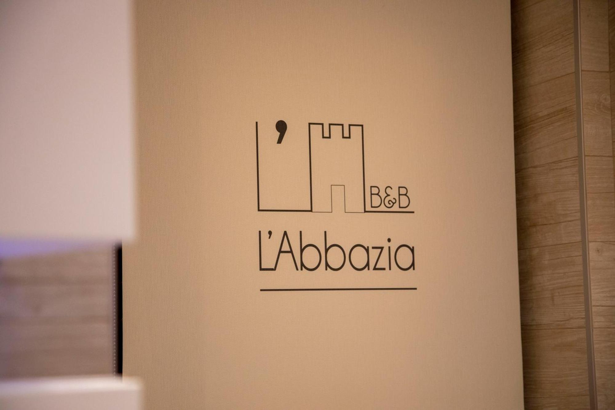 B&B L'Abbazia Torremaggiore Bagian luar foto