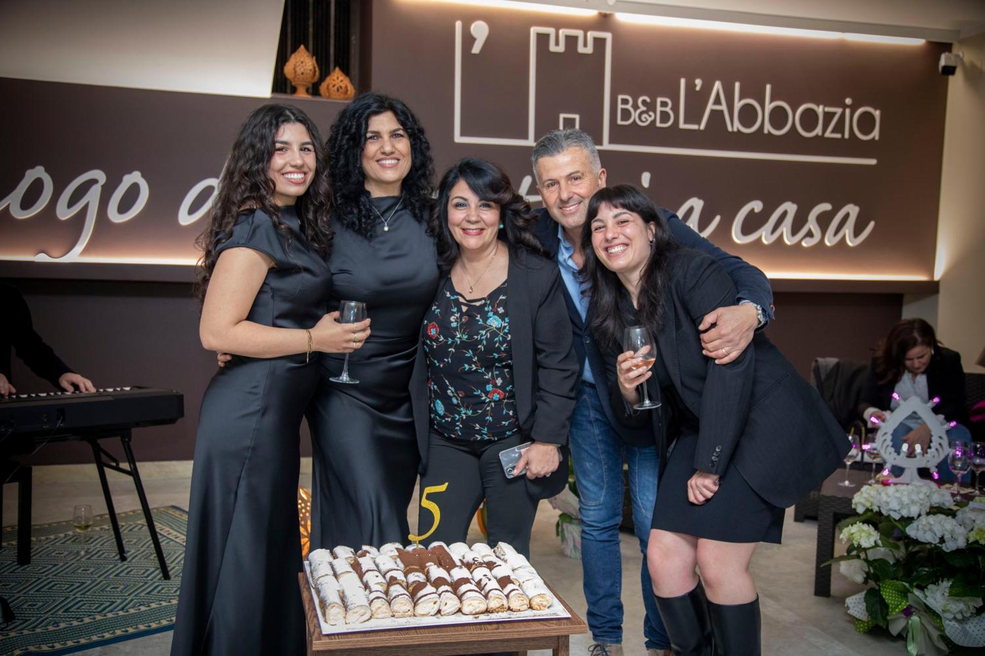 B&B L'Abbazia Torremaggiore Bagian luar foto